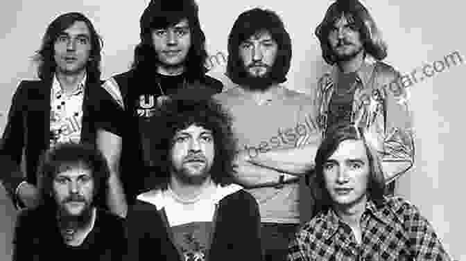 Black And White Photo Of Electric Light Orchestra Members Looking Away From Each Other Jeff Lynne: Electric Light Orchestra Before And After